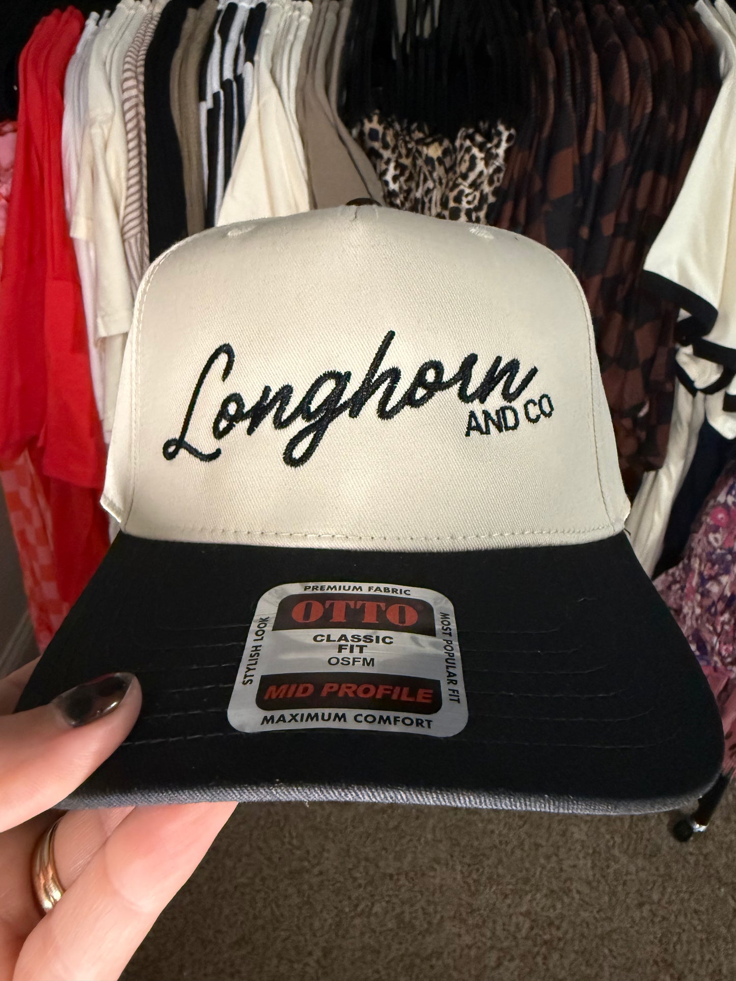 Longhorn and Co Two-Tone Hat