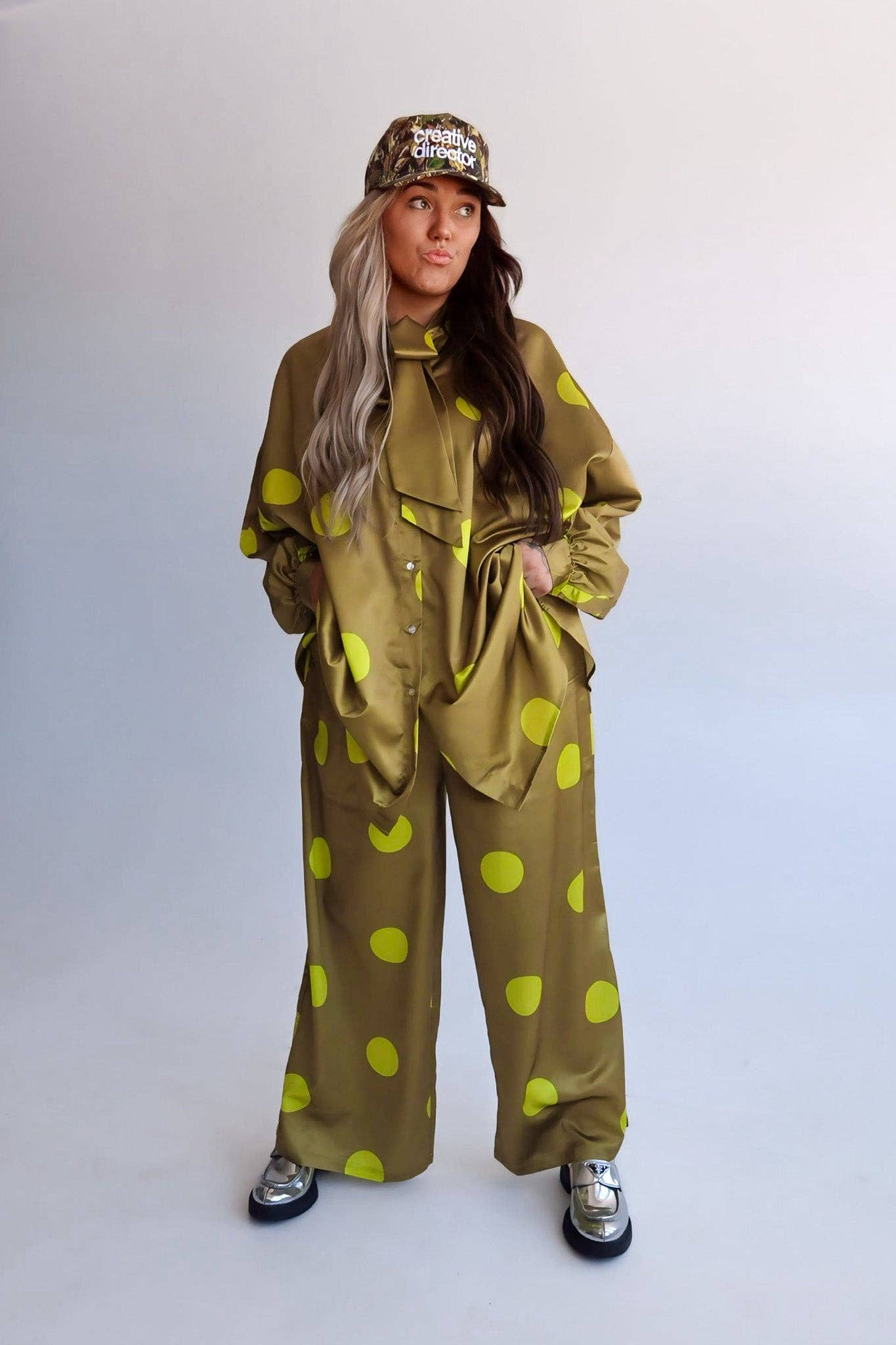 Spot On Oversized Bow-Tie Set (S-3XL)