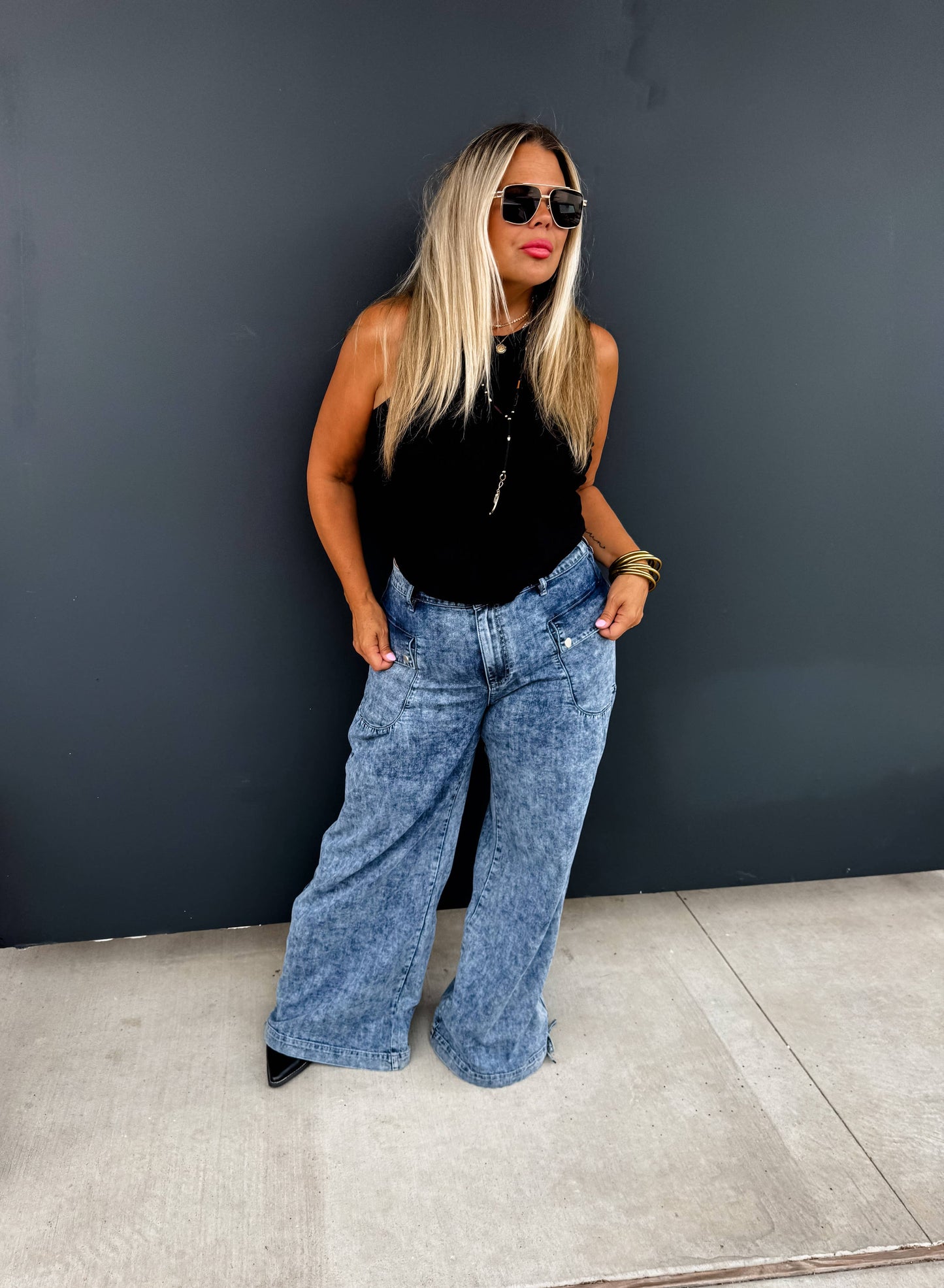 Charlie Cinch Hem Wide Leg Jeans (S-3XL)