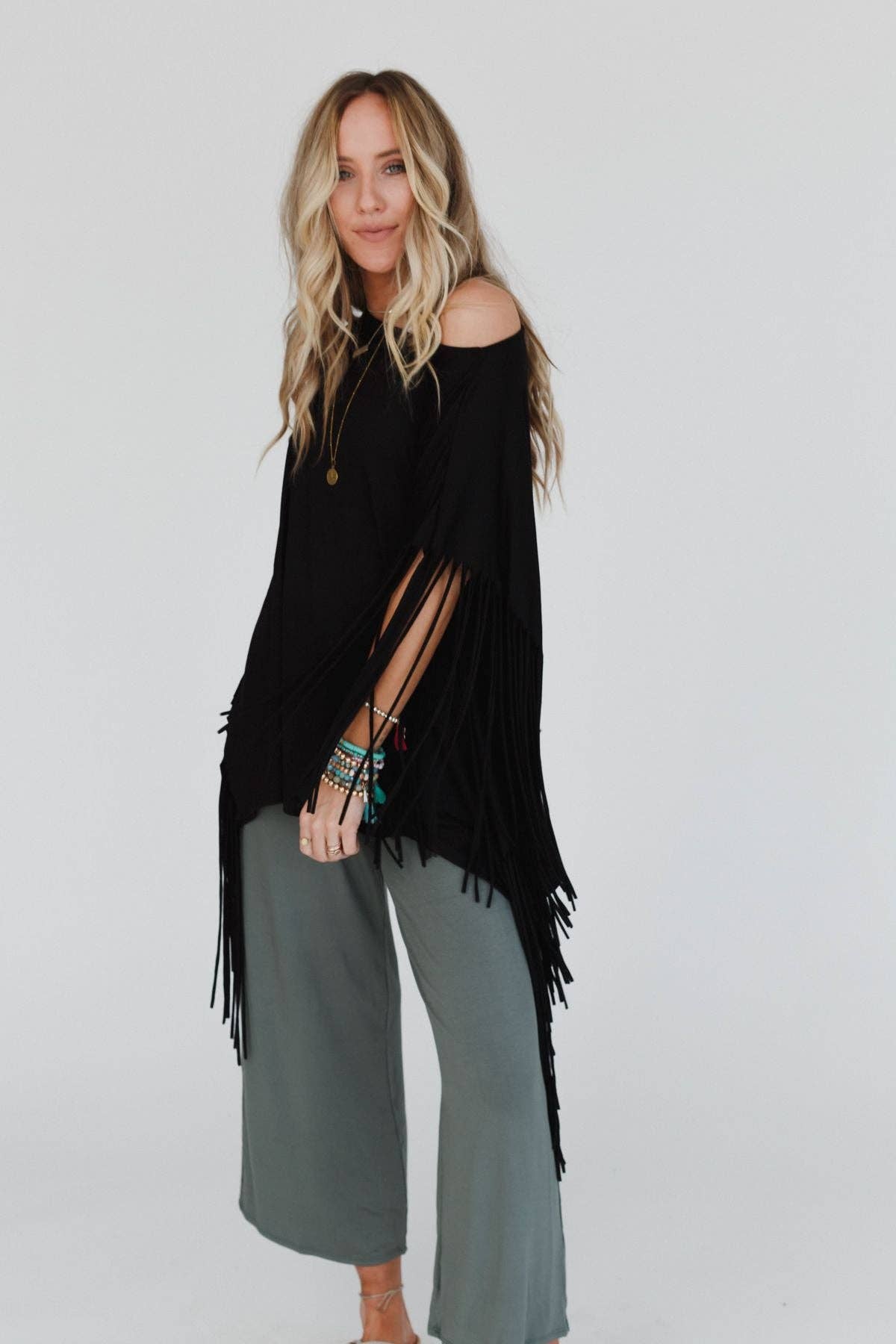 Western Showstopper Fringe Top- Black (S-XL)