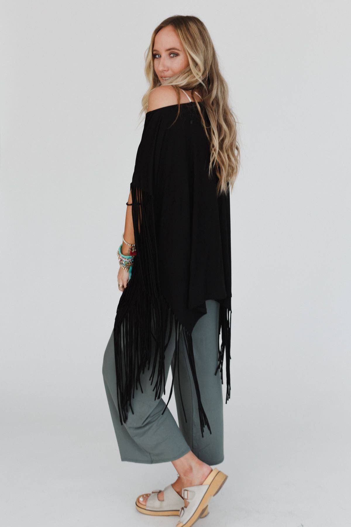 Western Showstopper Fringe Top- Black (S-XL)