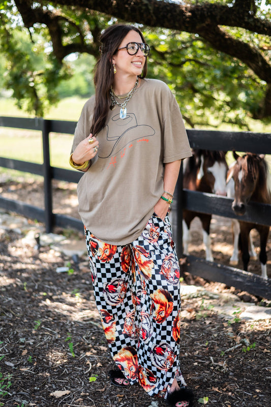 All Hat No Cowboy Graphic Tee (S-3X)